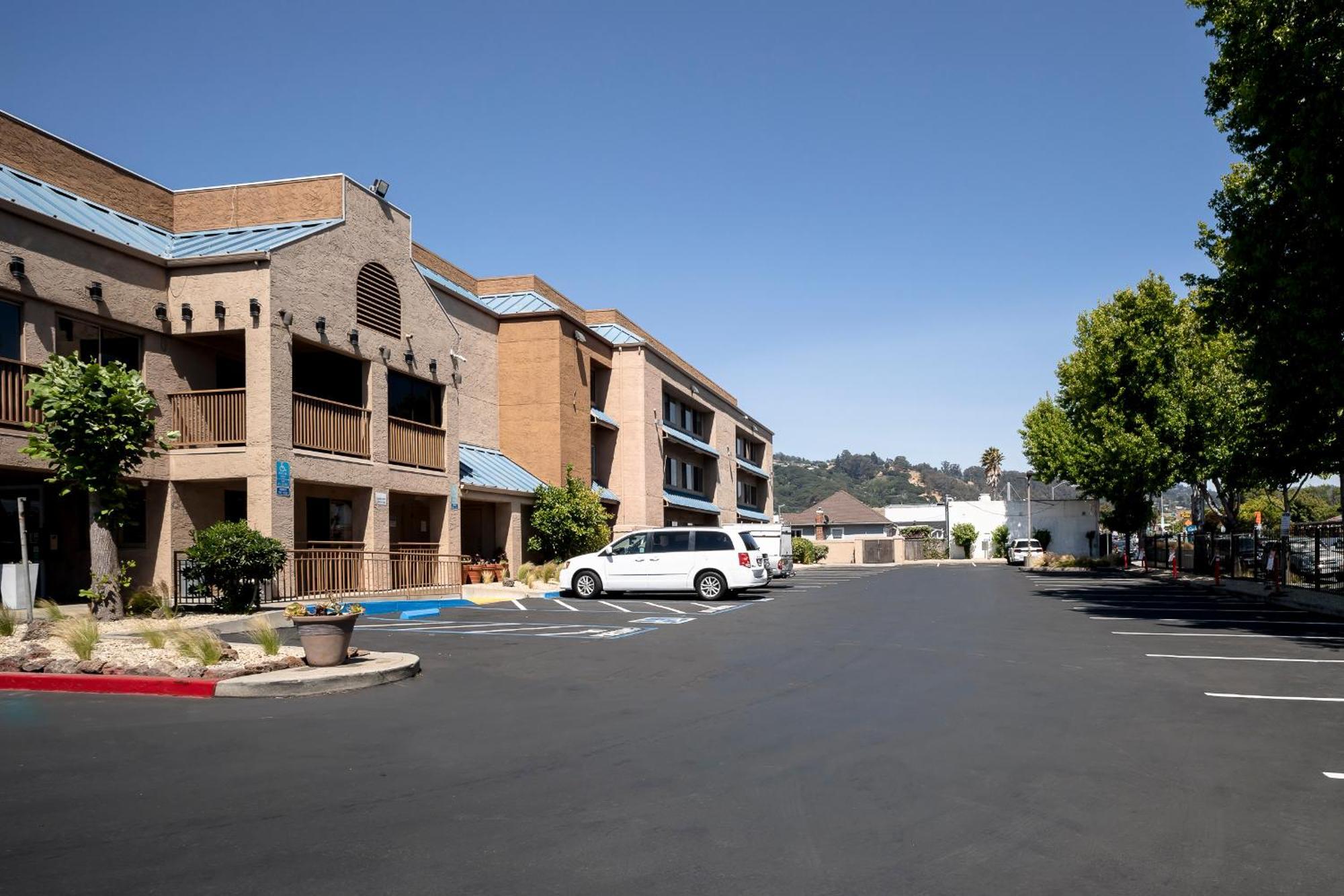 Mira Vista Hotel El Cerrito